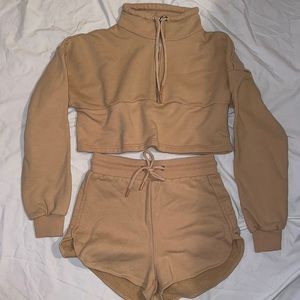 Never Worn Camel Set